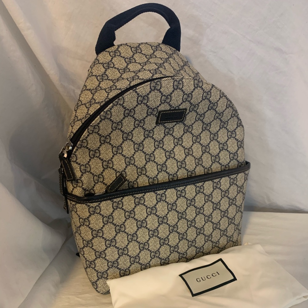 ❌SOLD❌ 100% Auth Gucci GG Supreme Mini Backpack